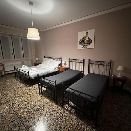 Ameli Room Флоренция Экстерьер фото
