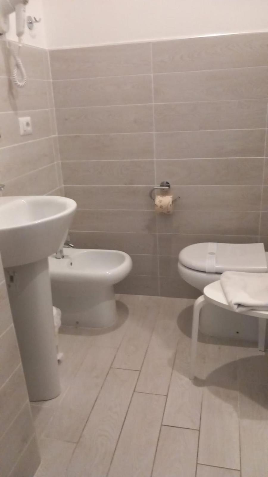 Ameli Room Флоренция Экстерьер фото