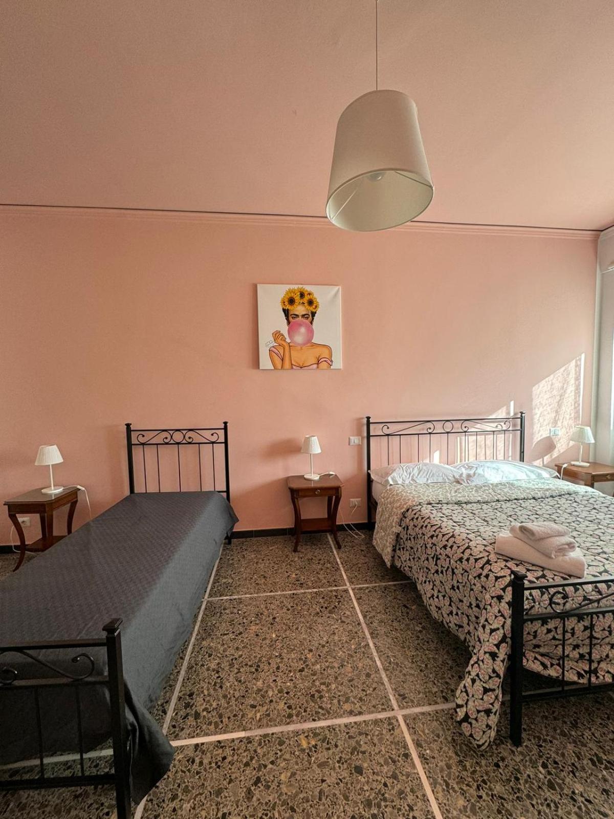 Ameli Room Флоренция Экстерьер фото